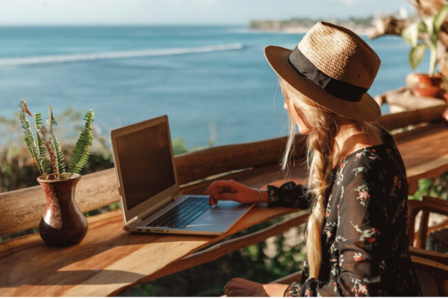 solución para realizar trámites durante las vacaciones