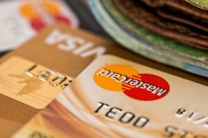 Pasos para hacer un avance con tarjeta de crédito