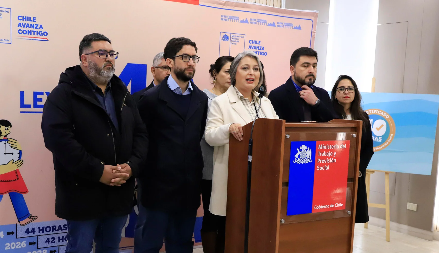 “Ley de las 40 horas”: más de 30 mil empresas reducirán la jornada laboral en Chile durante 2024