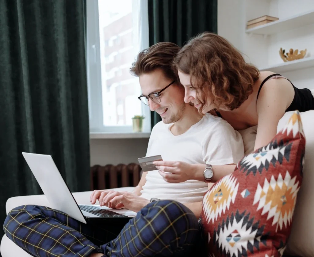 Tipo de tarjetas de crédito y avance